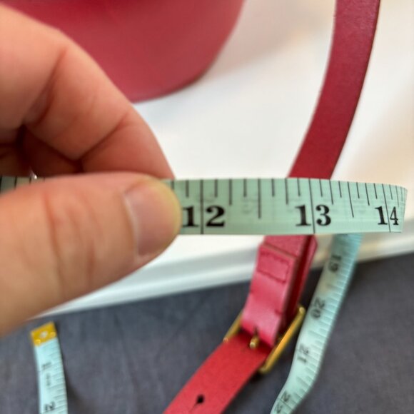 Madewell Red Leather Drawstring Bucket Bag Crossbody NWOT - Picture 8 of 9